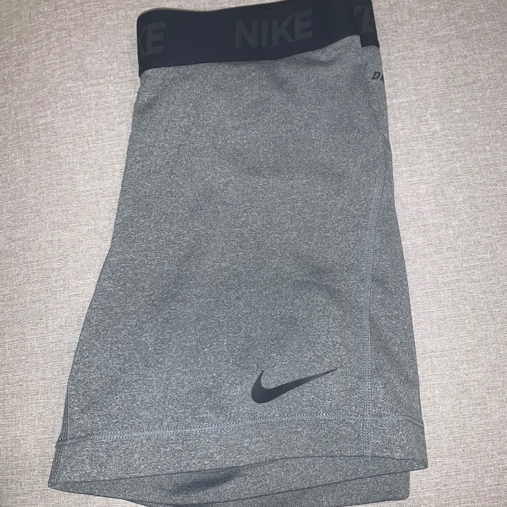 Nike spandex